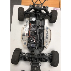 NAUDOTAS Tekno RC SCT410.3 Competition 1/10 Electric 4WD Short Course modelis