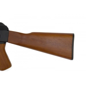 CM042 assault rifle replica